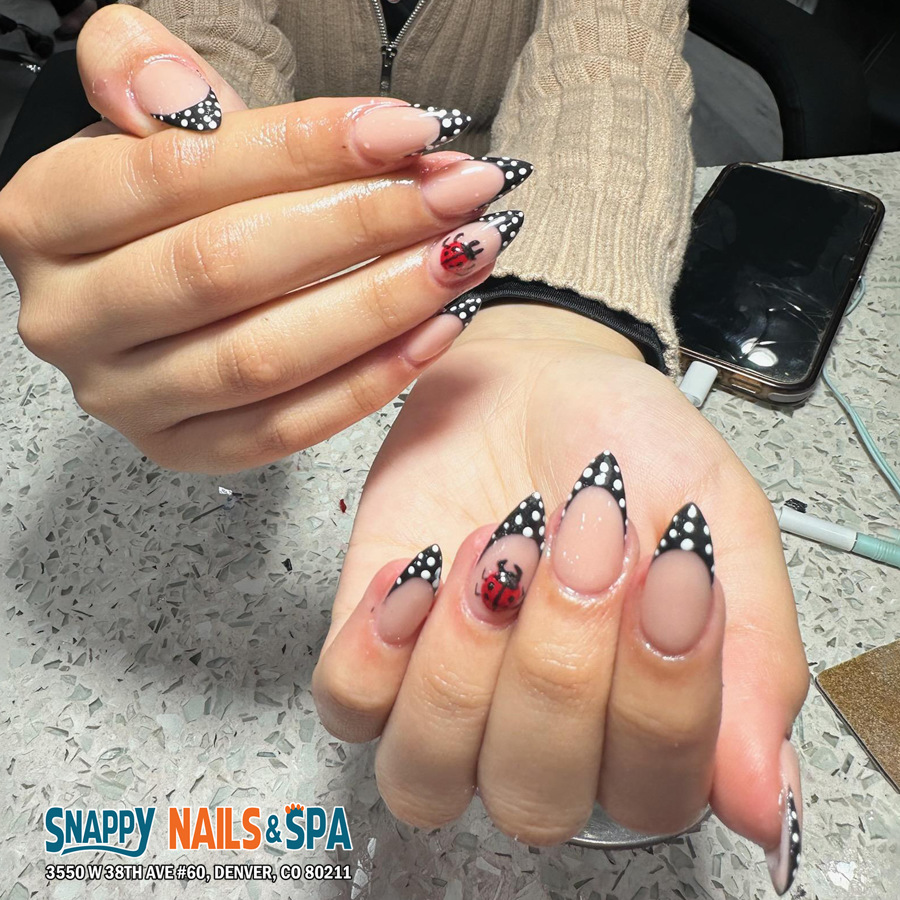 Snappy Nails & Spa